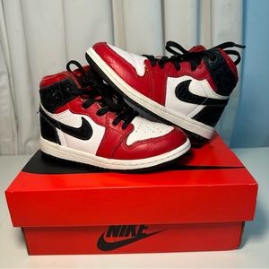 Toddler Jordan 1 Satin Snake Chicago Size 9C